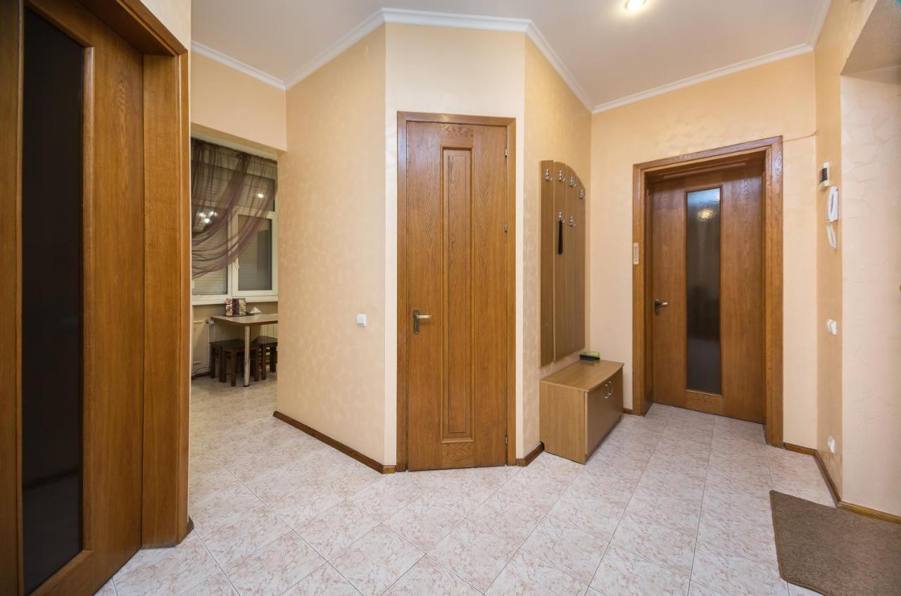 Hotel Apartments Adresa 키시나우 외부 사진